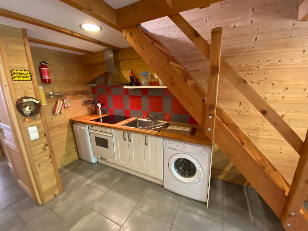 L Alpin Bel Appartement Avec Terrasse Dans Vieille Ferme De Montagne Renovee Les Orres
