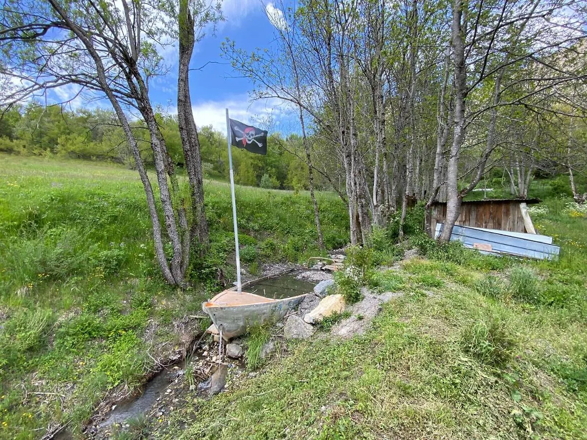 L Alpin Bel Appartement Avec Terrasse Dans Vieille Ferme De Montagne Renovee Les Orres 0*,